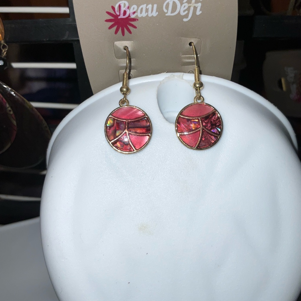 Mauve Mozak Style Dangle Earrings With Whimsical Design Vintage Nwt
